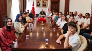 Vali Demirtaş, LGS birincilerini ağırladı