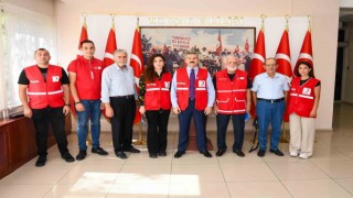 Vali Ergün, Kızılay heyetini kabul etti