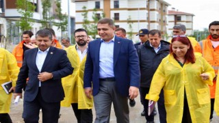Vali Selçuk Aslan TOKİ sosyal konutlarını inceledi