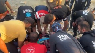 Van Gölünde kaybolan şahıs sağ olarak kurtarıldı