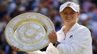Wimbledon kadınlarda şampiyon Barbora Krejcikova