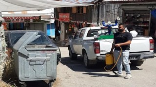 Yaylalarda Çöp Konteynerleri İlaçlandı