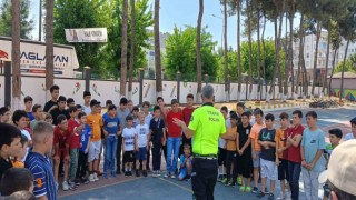 Yaz Kuran Kursu öğrencilerine trafik eğitimi verildi