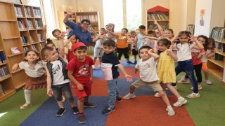 Yaz tatilini Nilüferin kütüphanelerinde geçiriyorlar