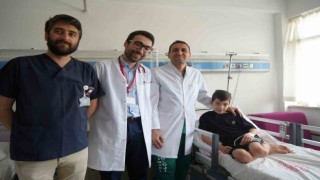 Yıllardır astım bronşit denilen çocuğun akciğerinde yumak çıktı