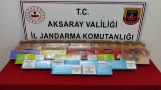 Yolcu otobüsünden kaçak sigara çıktı: 1 gözaltı