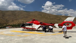 Yüksekten düşen çocuk için helikopter ambulans havalandı