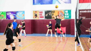 Adıyamanda kadınlar voleybol takımı kuruldu