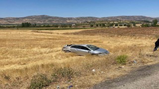 Adıyamanda otomobil takla attı: 1i ağır 2 yaralı