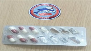 Afyonkarahisarda 11 kaçak yakalandı, tabanca, tüfek, bıçak ve fişek ele geçirildi