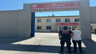 Afyonkarahisarda kaçak şahıs yakalandı