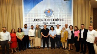 Akdeniz Belediyesi gelecek 5 yılın rotasını belirliyor
