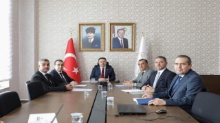 Altıntaş Zafer OSB yönetimi Vali Işın başkanlığında toplandı