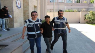 Amasyada köylü vatandaşı tuzaklarına düşüren telefon dolandırıcıları kuyumcuda yakalandı