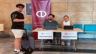 Anadolu Üniversitesinden Eskişehire yeni gelen öğrencilere sıcak karşılama