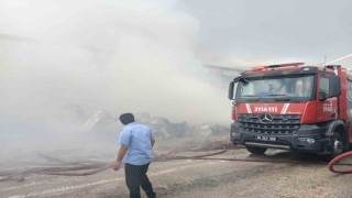 Ankarada kereste imalathanesinde yangın