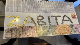 Antalyada 25 dilenciye 24 bin 425 TL ceza kesildi