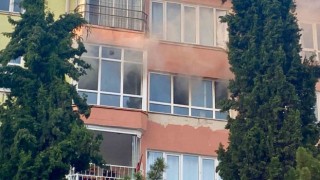 Apartman dairesindeki yangın 1 kişiyi hastanelik etti