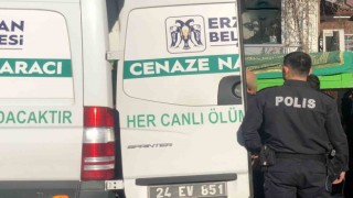 Araç içerisinde kalp krizi geçiren kamyon sürücüsü vefat etti