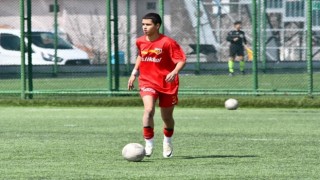 Aras Çelike U-15 milli takımından davet