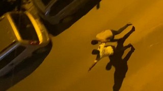 Arnavutköyde kaçak göçmenler vatandaşın dikkati sayesinde yakalandı: 8 gözaltı