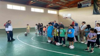 Arpaçaylı çocuklar yaz tatilini spor yaparak geçiriyor