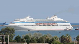 Astoria Grande kruvaziyeri bin 36 yolcusuyla Samsunda