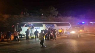Aydında yolcu otobüsü yoldan çıktı: 1 ölü, 7 yaralı