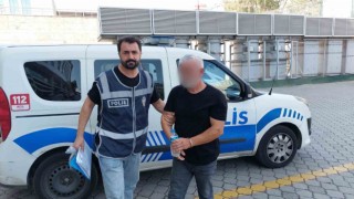 Ayrı yaşadığı eşini tehdit eden koca gözaltına alındı