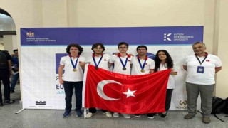 Bahçeşehir Koleji öğrencileri Avrupa Fizik Olimpiyatında iki altın madalya kazandı