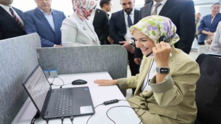 Bakan Göktaş çağrı merkezini arayan gencin nikahına katılacak