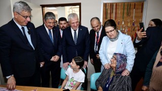 Bakan Memişoğlu, Sağlık Tesislerini Ziyaret Etti