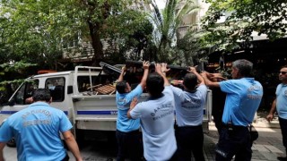 Bakırköy Belediyesi Zabıta Ekipleri kaldırım işgaline karşı denetim