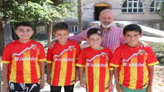 Başkan Çolakbayrakdar: Çocukların hayallerini süsleyen parklar inşa ediyoruz