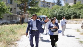 Başkan Kahveci Azot Evlerinde incelemelerde bulundu