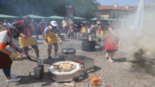 Başkan Kurttan festivale davet