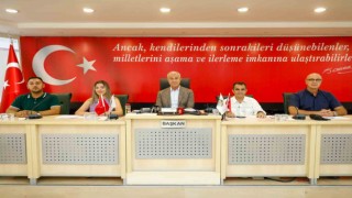 Başkan Özçelik: Yapılmaması gereken büyüklükte bir bütçe yapılmış