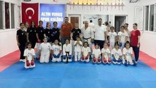Başkan Özgün'den Altın Vuruş Karate Spor Kulübü’ne Ziyaret