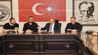 Başkan Yalçın: “Borçsuz kulübüz, siyaset yapmadık, altyapıda şampiyon takımız”