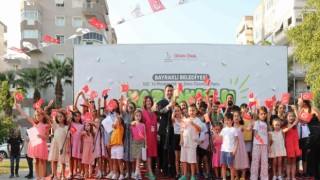 Bayraklıda yaz okullarına coşkulu final