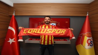 Beşiktaş ve Galatasaray formaları giyen milli kaleci, 3. Lige transfer oldu