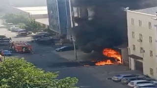 Beylikdüzünde korku dolu anlar: Trafo bomba gibi patladı