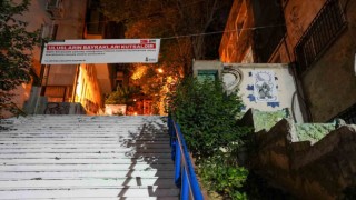 Beyoğlu Belediyesinden Cihangir merdivenlerine resmedilen Filistin bayrağı açıklaması