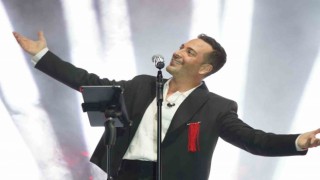 Beyoğlunda 30 Ağustos Zafer Bayramı konserle kutlandı