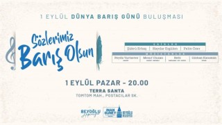 Beyoğlundan dizeler ve notalarla dünyaya barış çağrısı