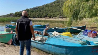 Beyşehir Gölünde balık boy yasağı denetimleri
