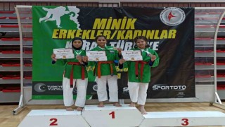 Bilecikli sporcular Kuraş Şampiyonasından büyük başarı ile döndü
