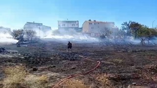 Bilecikte 2 ayrı yerde çıkan otluk yangını söndürüldü