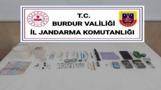 Burdurda kaçakçılık operasyonlarında çok sayıda malzeme ele geçirildi
