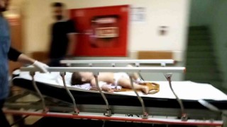 Bursada 3. kattan düşen 1 yaşındaki bebek ağır yaralandı